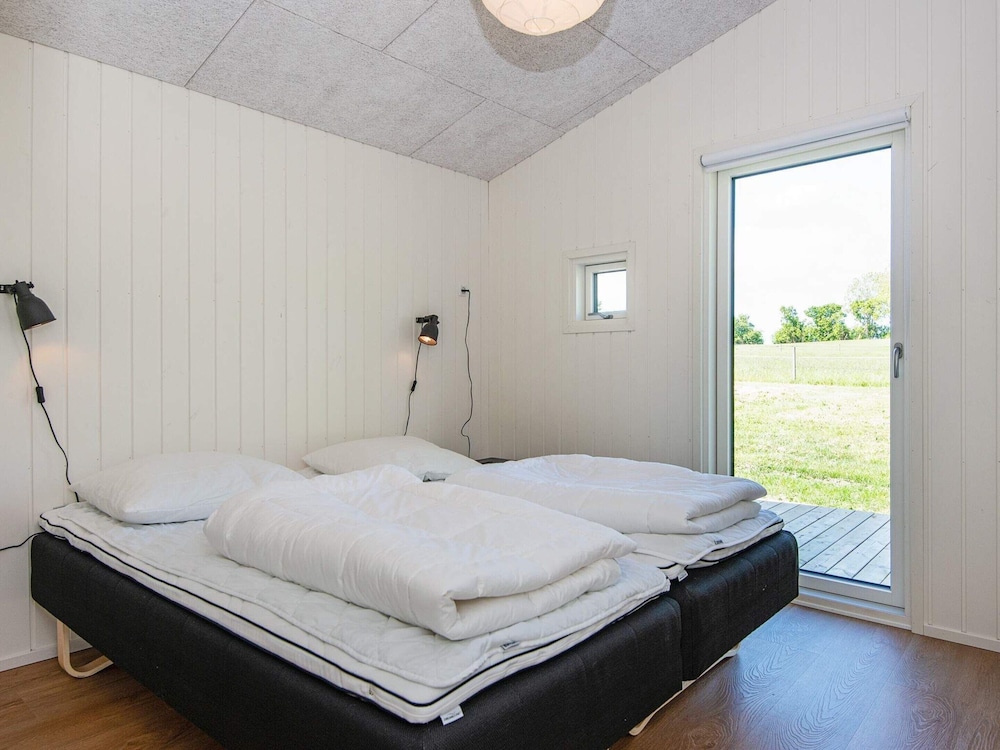 6 Person Holiday Home in Ronde view 4