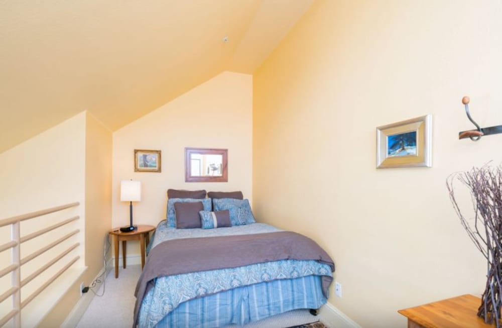 Blue Mesa Penthouse by Avantstay Buyout of 3 Units Ski-in Ski-out Condo