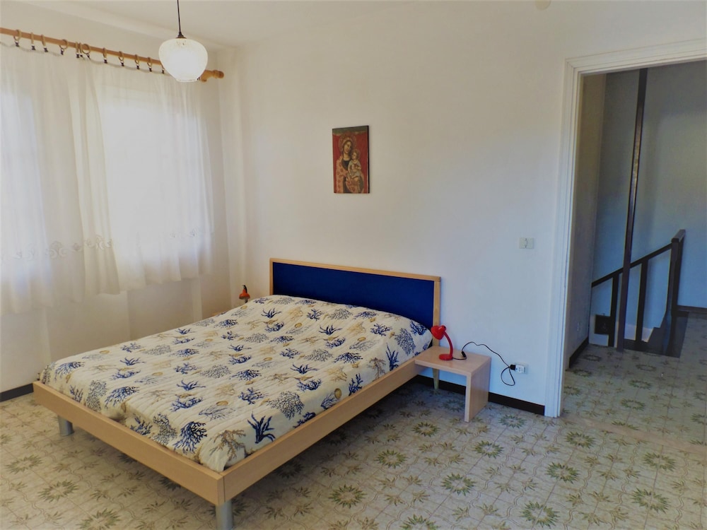 Livia in Bibione With 2 Bedrooms and 2 Bathrooms view 3