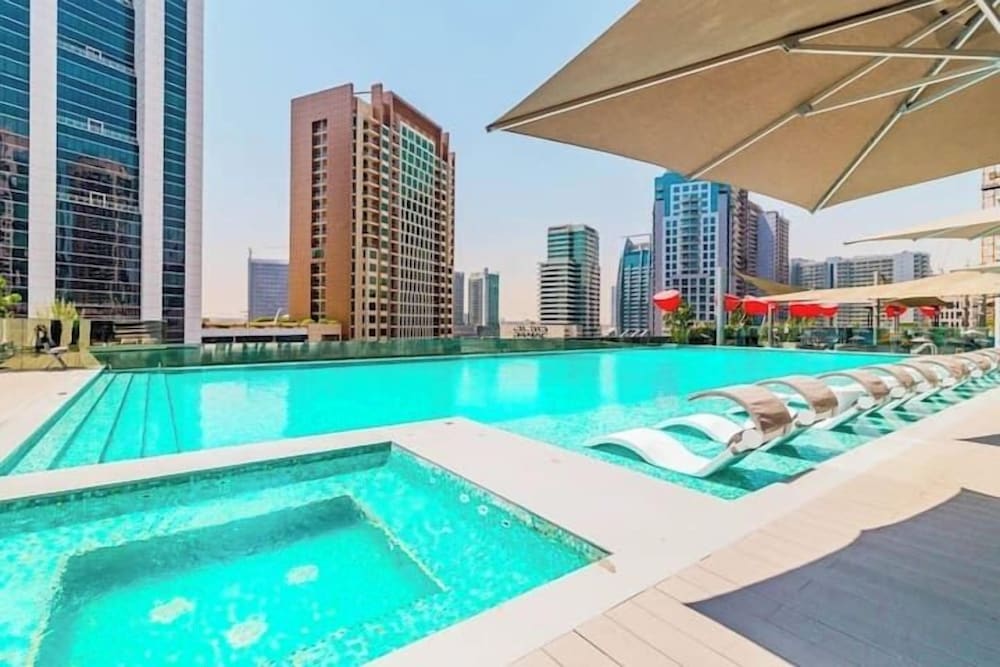 Vogue Downtown close to Burj Khalifa Mal