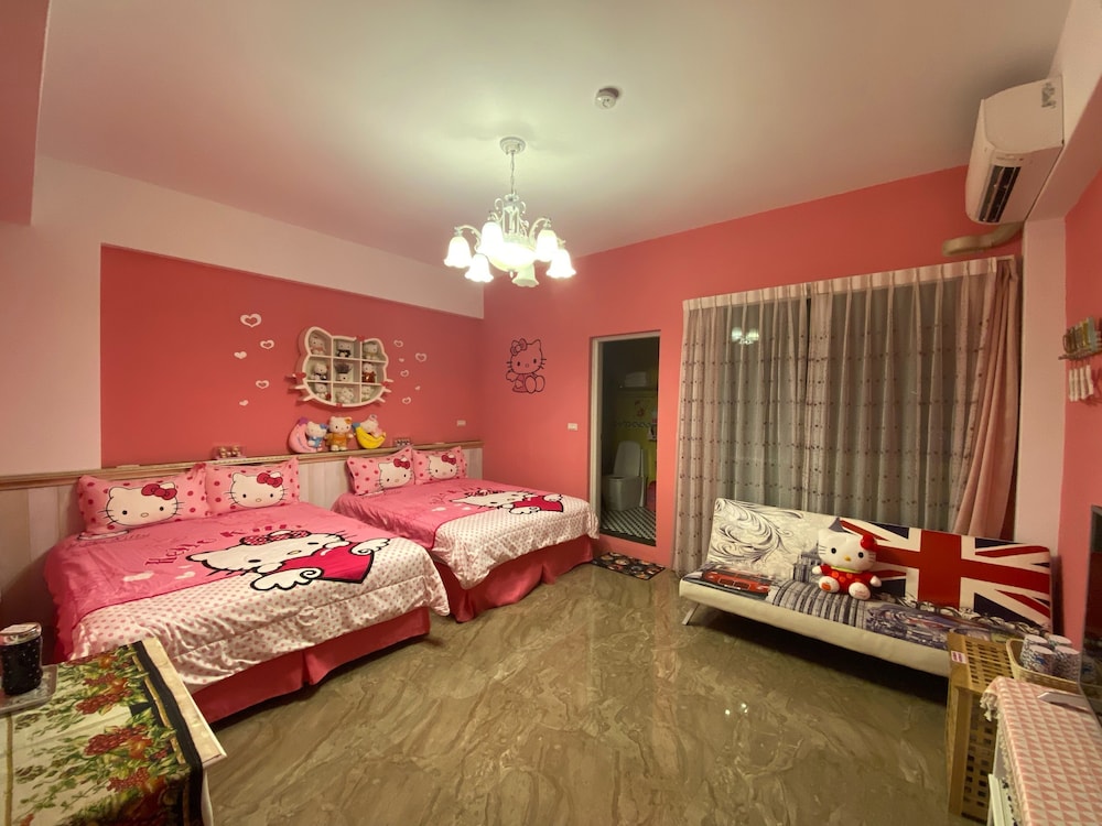 Dreamer 24 Guest House