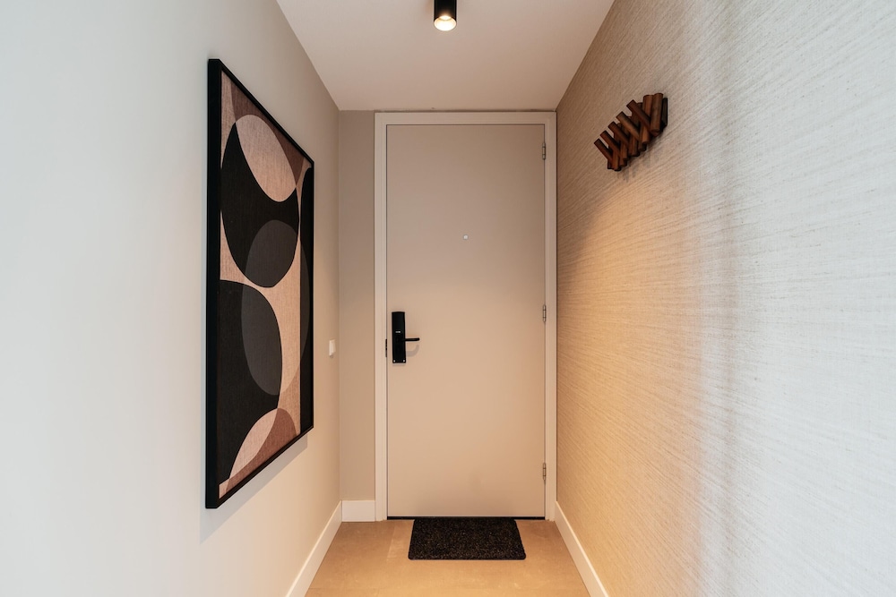 1 Bedroom Apartment in Den Haag