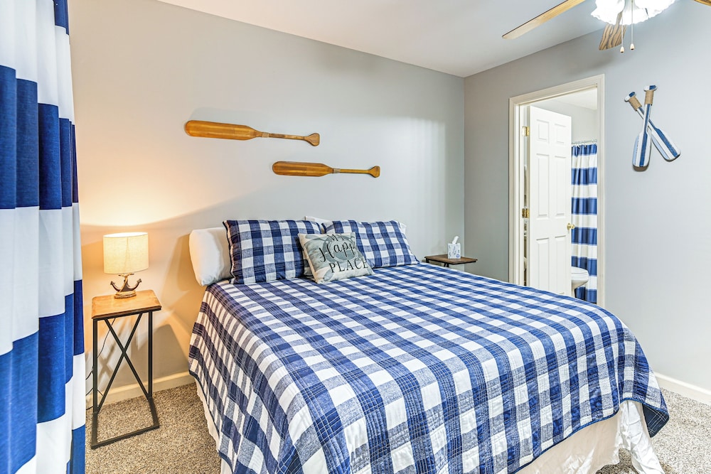 Kentucky Lake Retreat Near Marina & Launch!