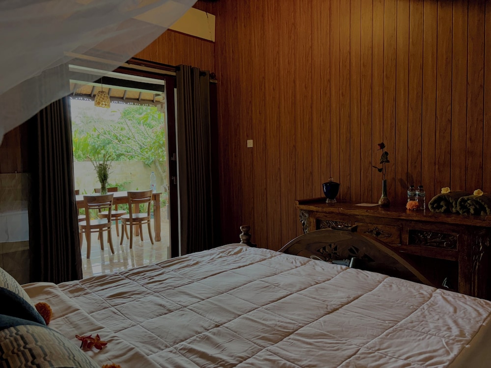 Blue Lotus Ubud