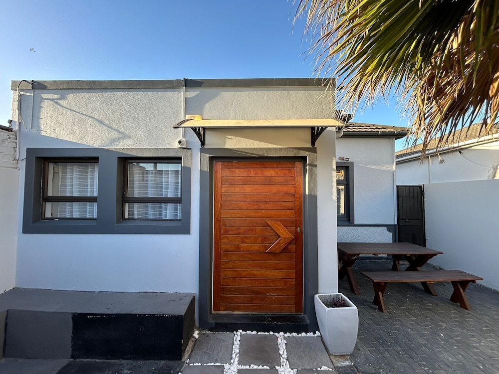 57onWYNNE view 2