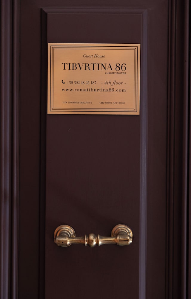 Tiburtina 86 Luxury Suites