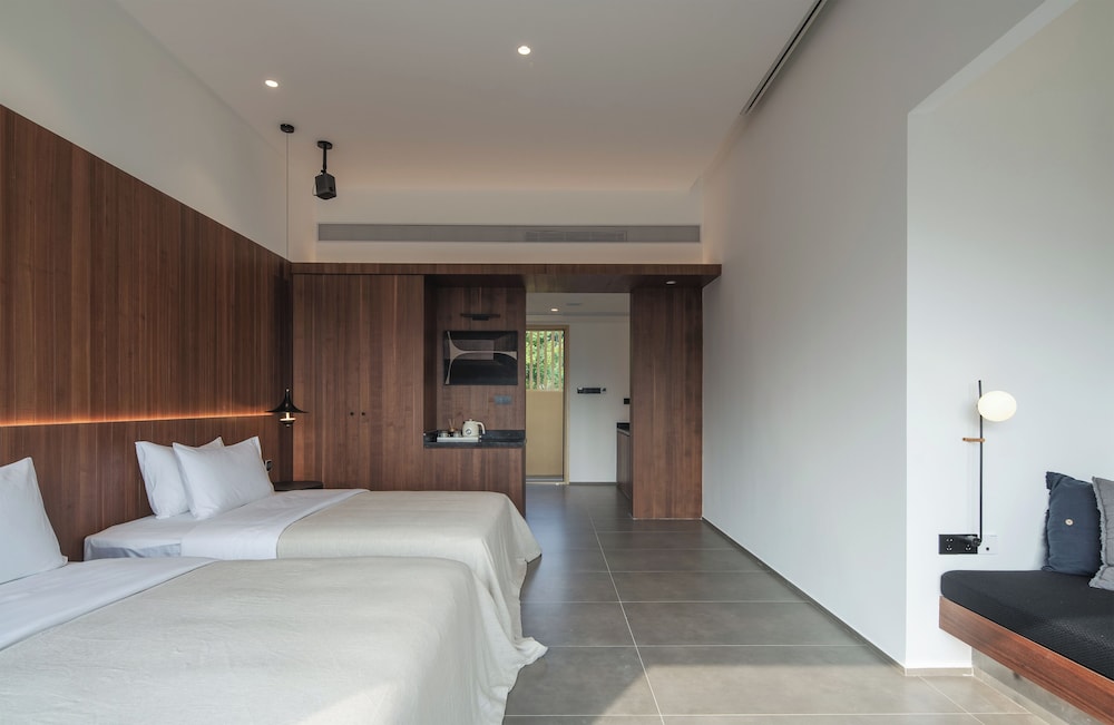 Miyue Shenzhen Tianlu Secret Wild Wizard Holiday Hotel
