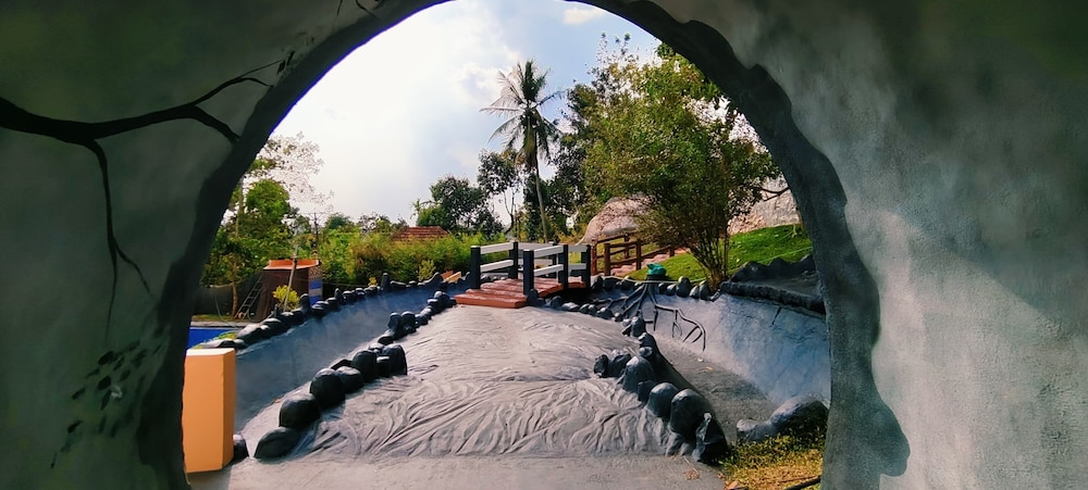 Maryland Holiday Resort view 3