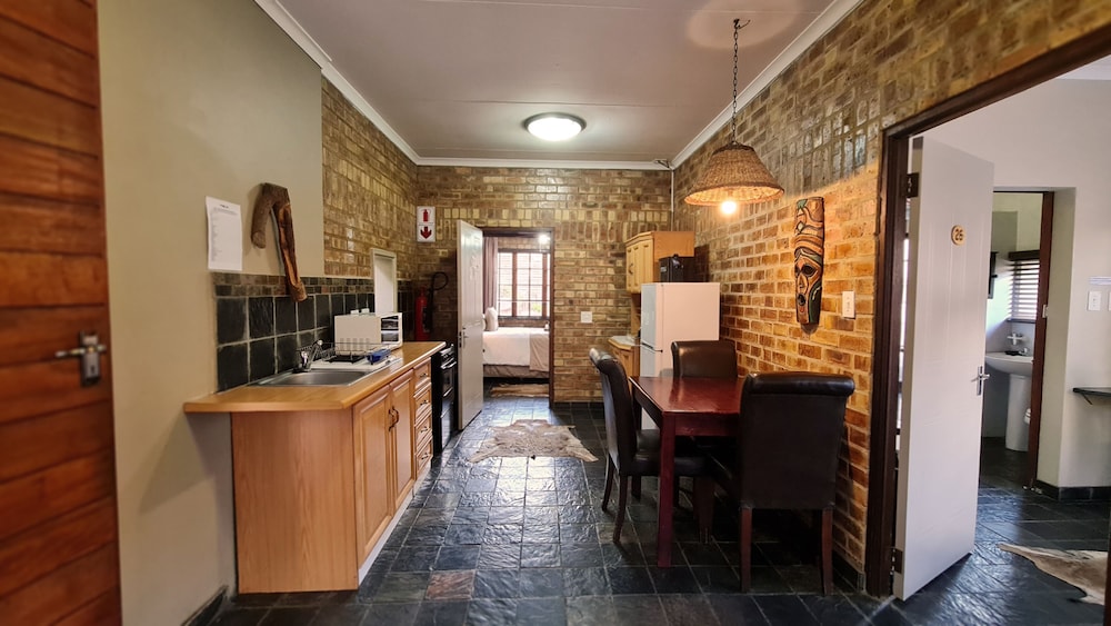Klein Bosveld Guesthouse