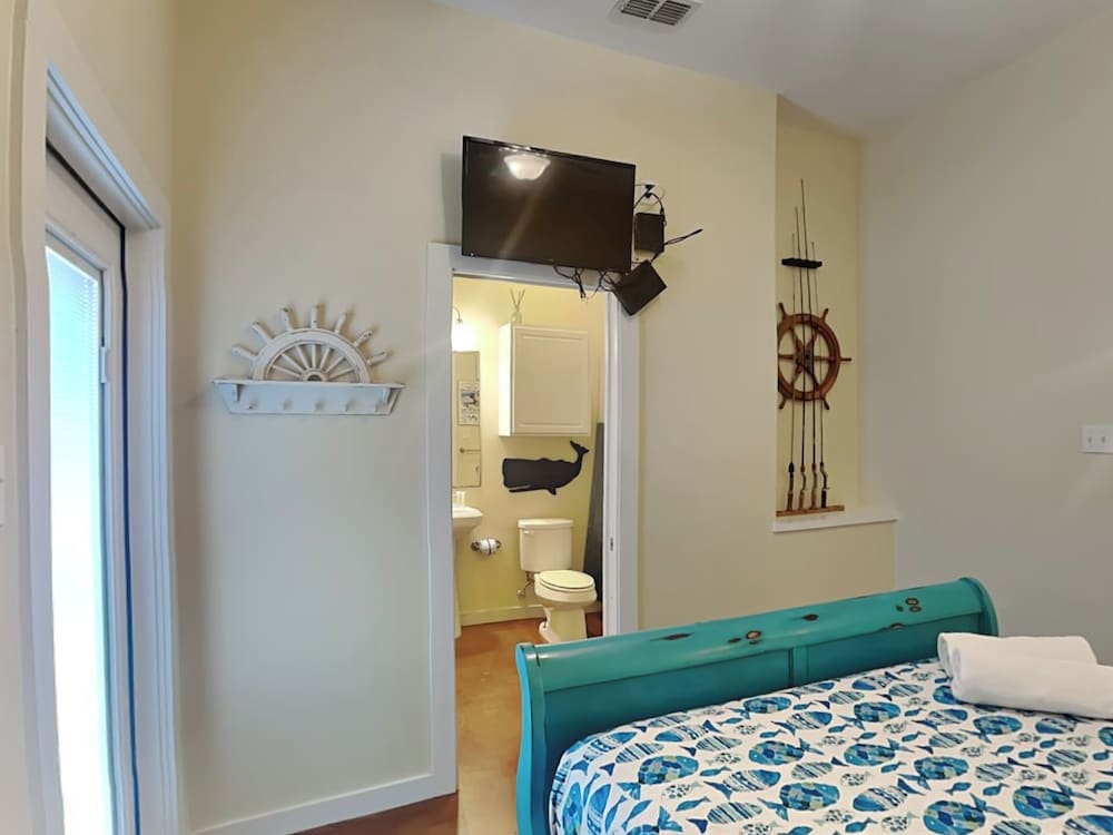 Jamaica Me Happy by Silver Sands Vacation Rentals