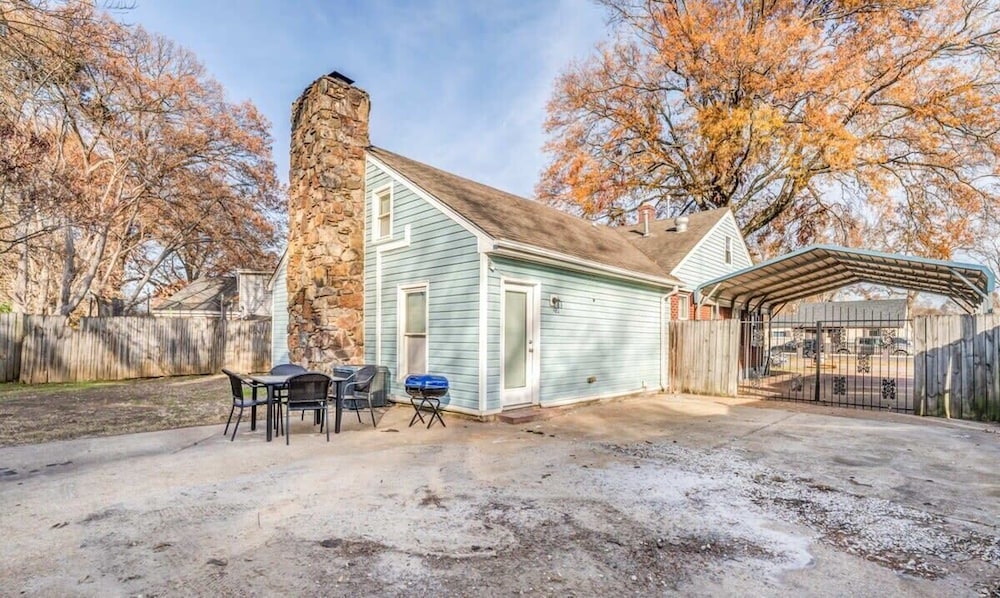 Parnassus Cottage