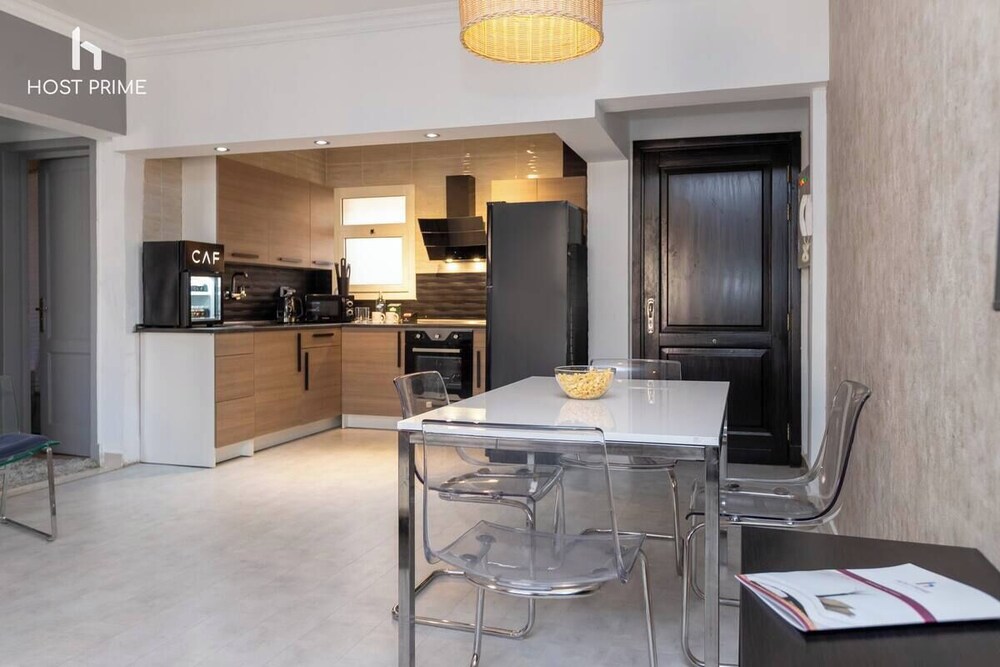 Luxury Apartment in Al Rehab