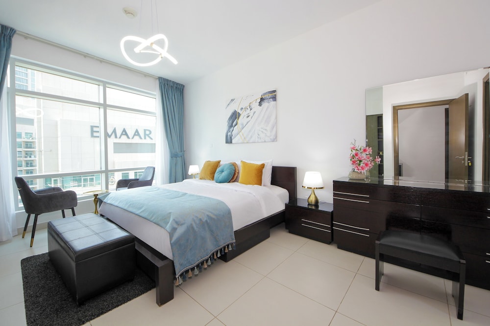 Silk Valley-Luxury 2B Burj Khalifa View