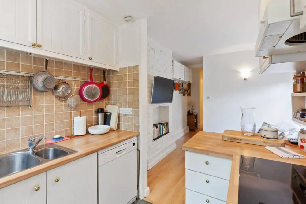 Charming 1 Bedroom Flat in Hammersmith