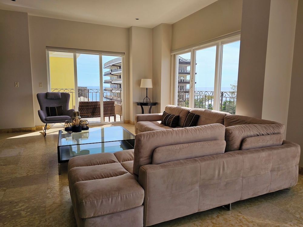 Acqua Residence Cr