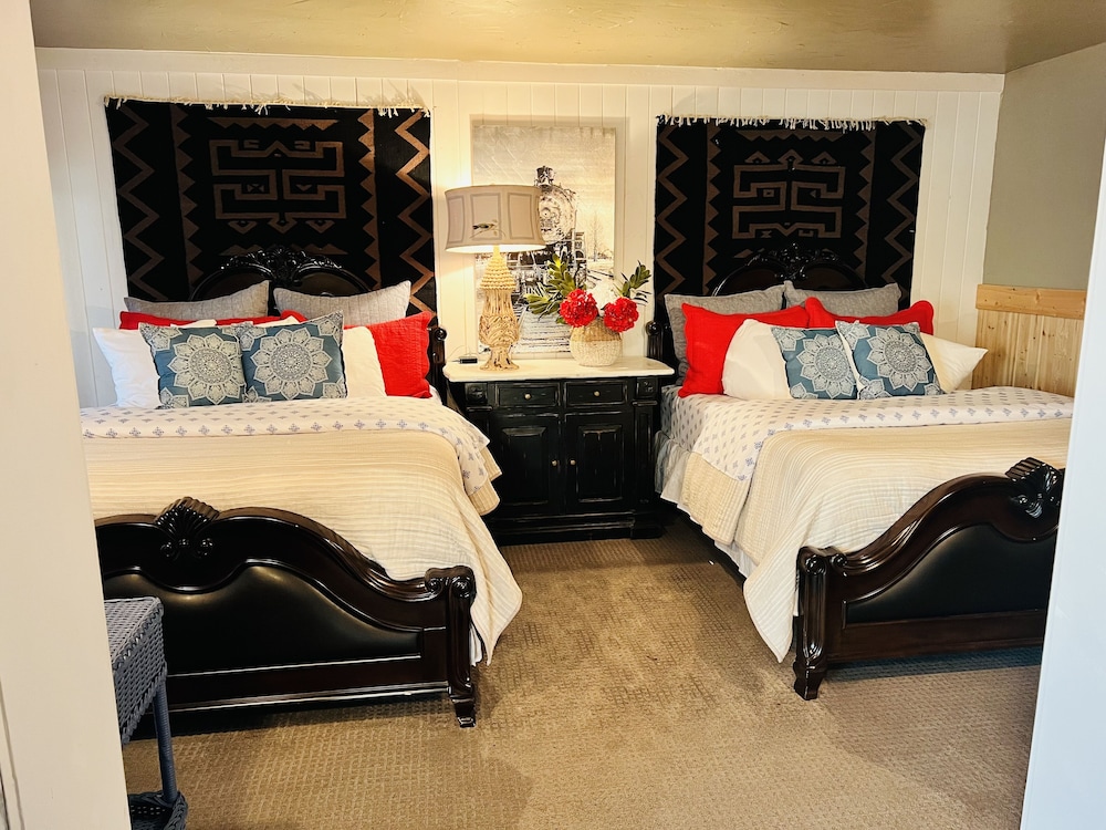 Homer Vacations - Ocean House Inn Condos - Property Image 23