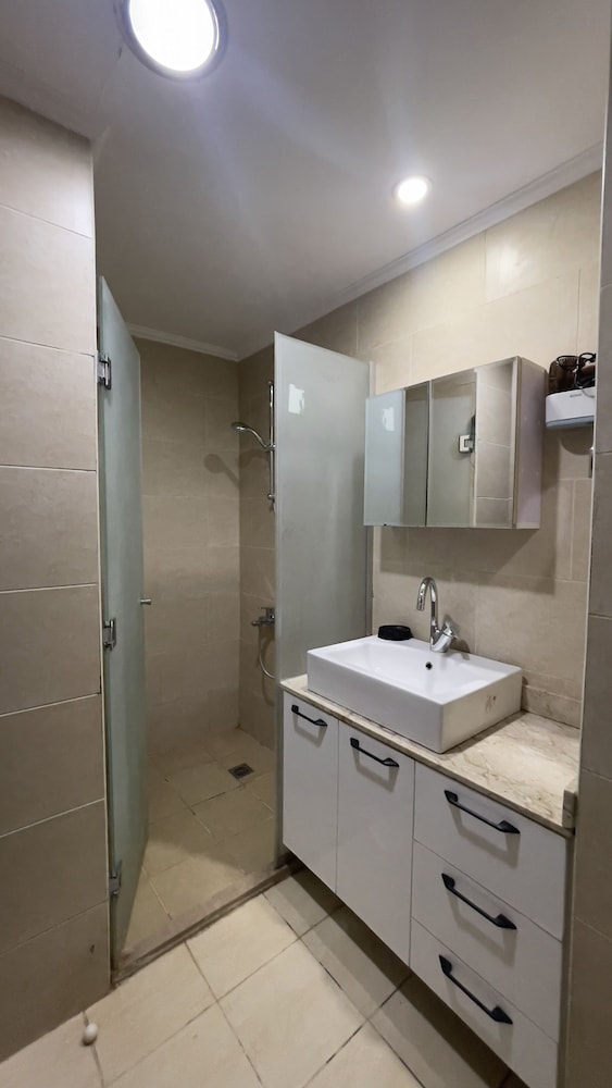 Photo 95