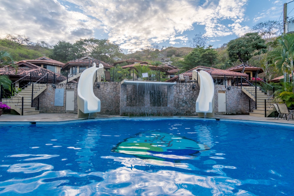 Hotel Villas Hermosa Heights - Image 1