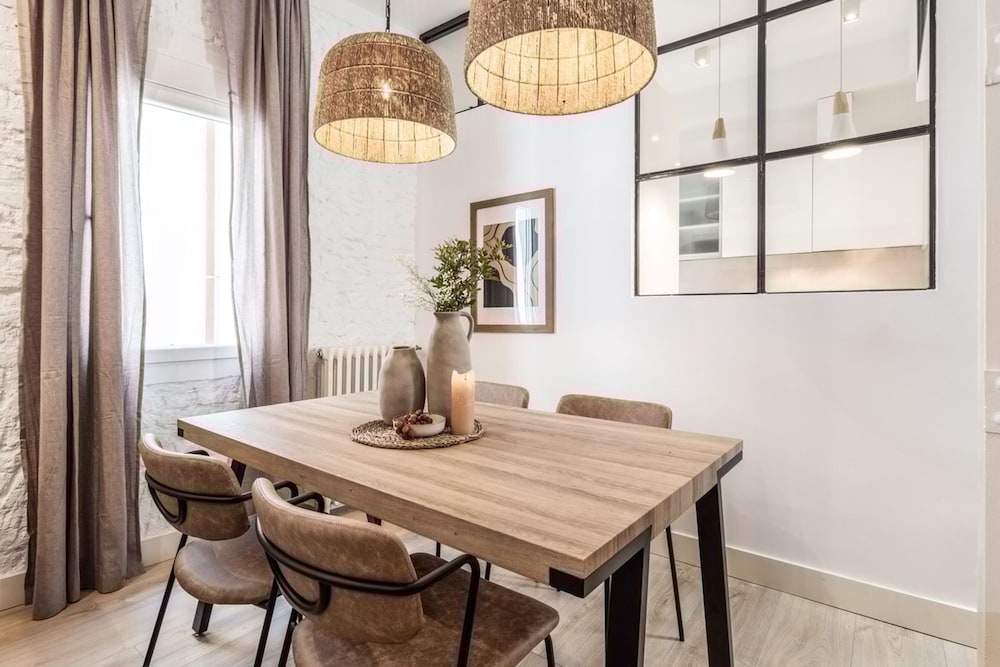 Somma - 2 Bedrooms in Almagro
