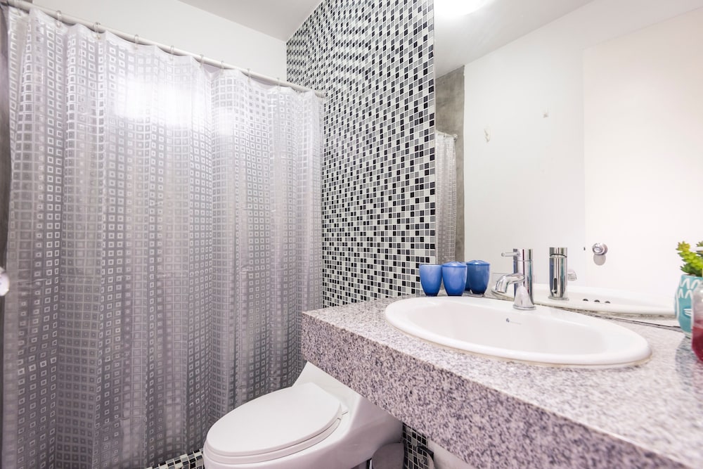 ALU Apartments - Miraflores Boardwalk