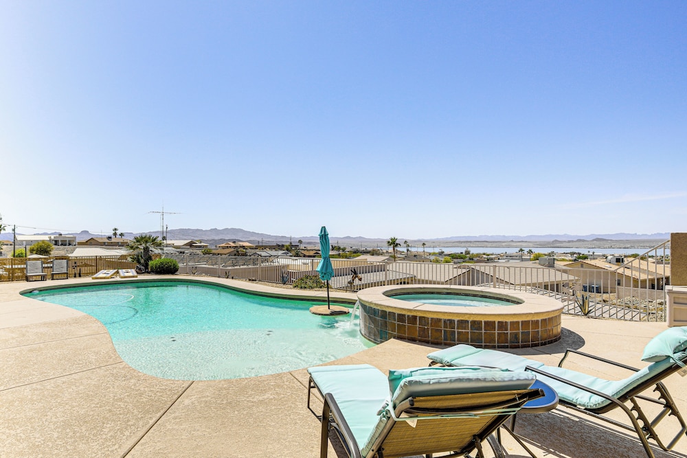 Lake View & Games: Spacious Oasis in Lake Havasu!