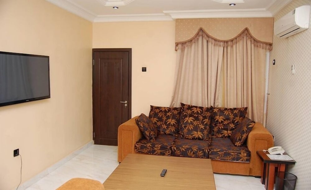 Zizi Luxury Apartment