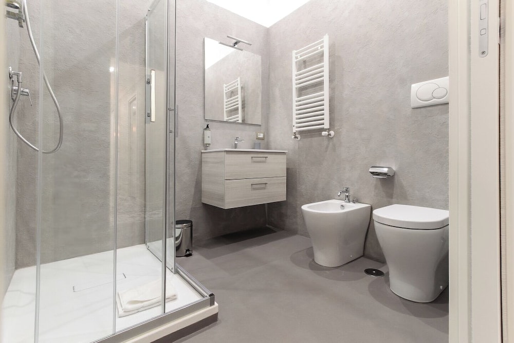 Velia Relais
