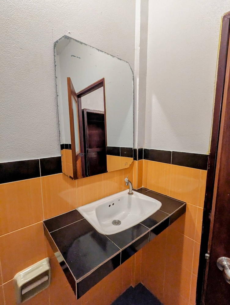 Photo 28