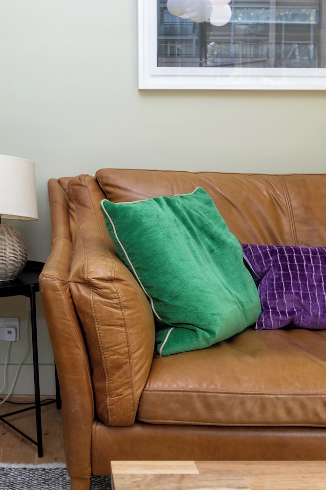 Beautiful & Cosy 2BD House - Southwark