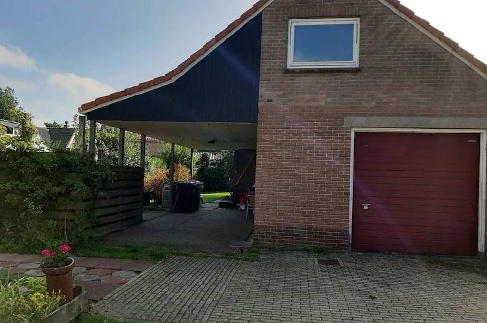 Holiday Home in Quiet Environment near Beach & Dunes view 4
