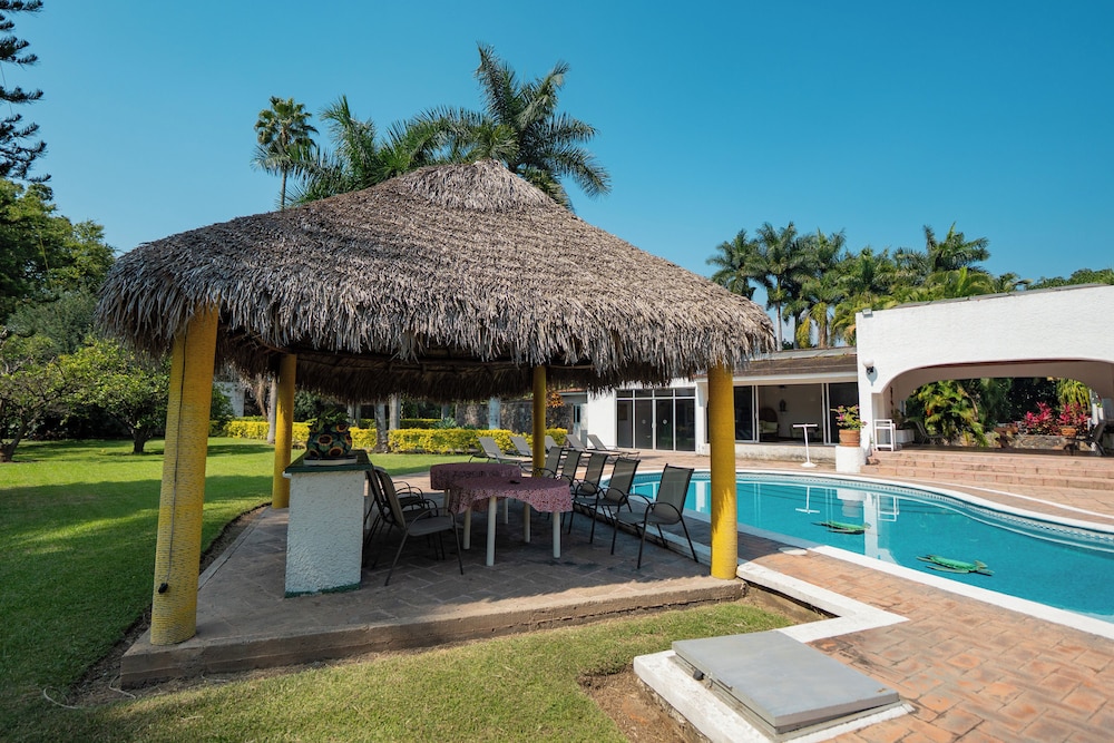 Casa Amplia con Alberca Yautepec 4 rec.