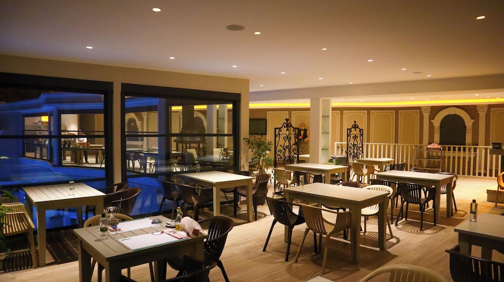 Grand Ata Park Otel - Image 21