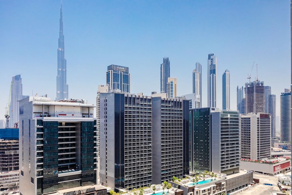 DAMAC Vera 1BR with Downtown View