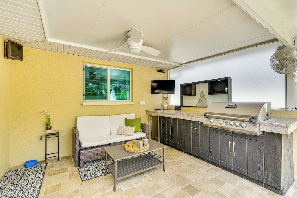 6 Mi to Beach: Family Oasis w/ Pool in Cape Coral