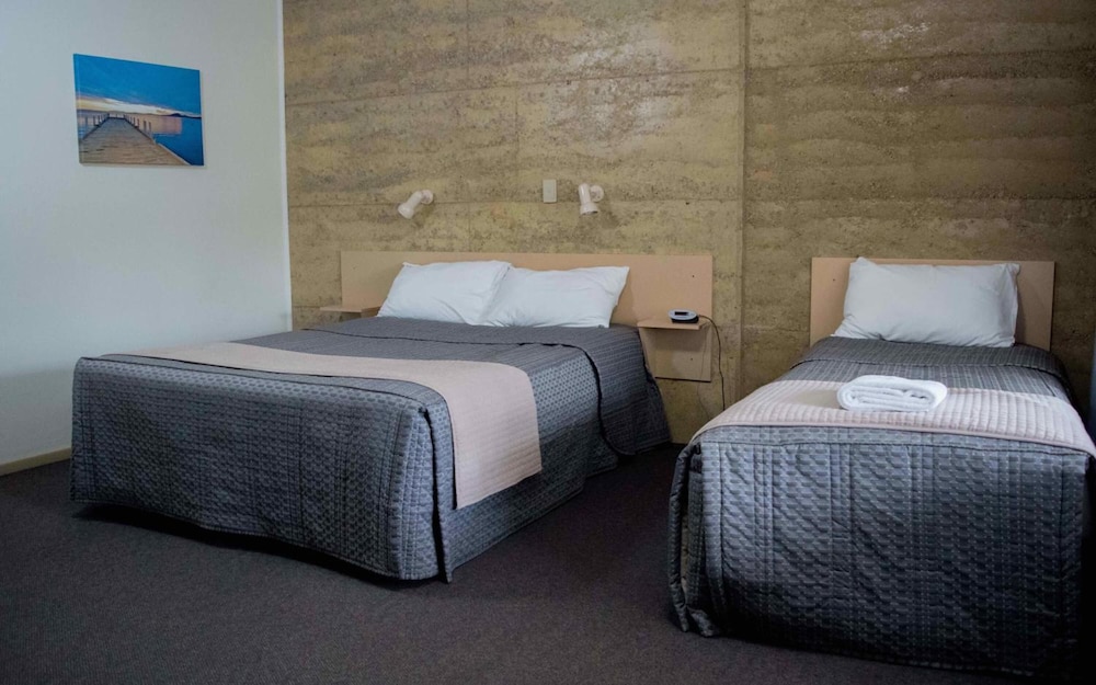 Hopetoun Motel & Chalet Village