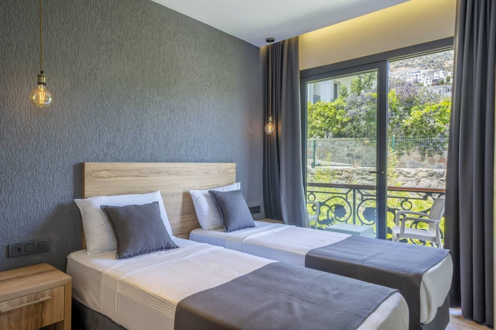 Cozy Suite Close to Beach in Bodrum view 2