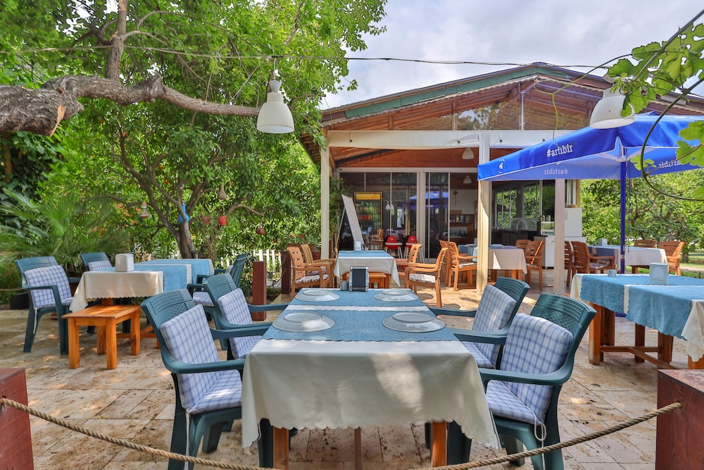 Sunrise Bungalows
