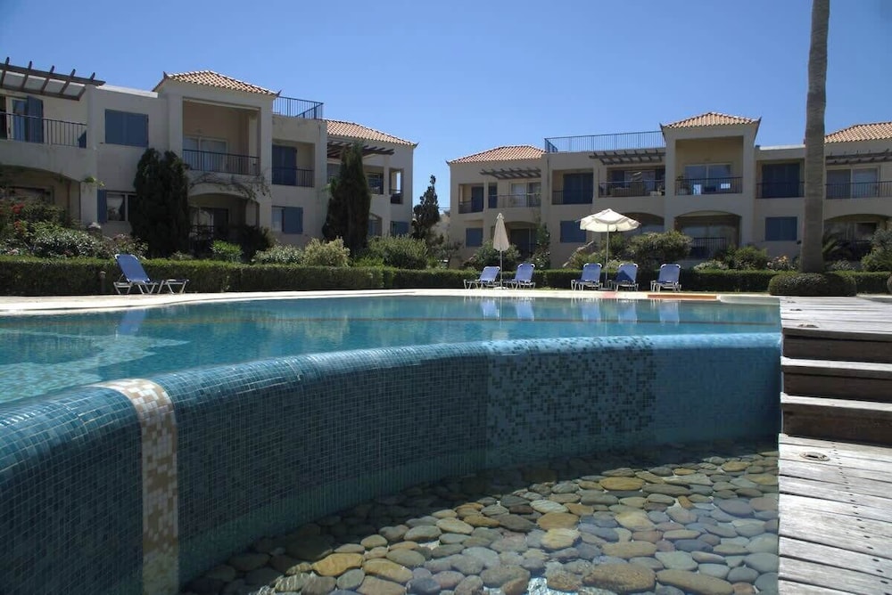 Villa Elias 2BR Lower Apt with Pool