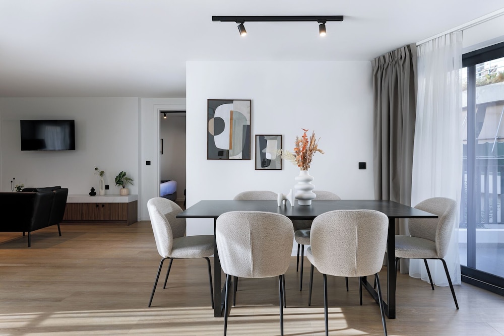 MoRe by Zoia Living