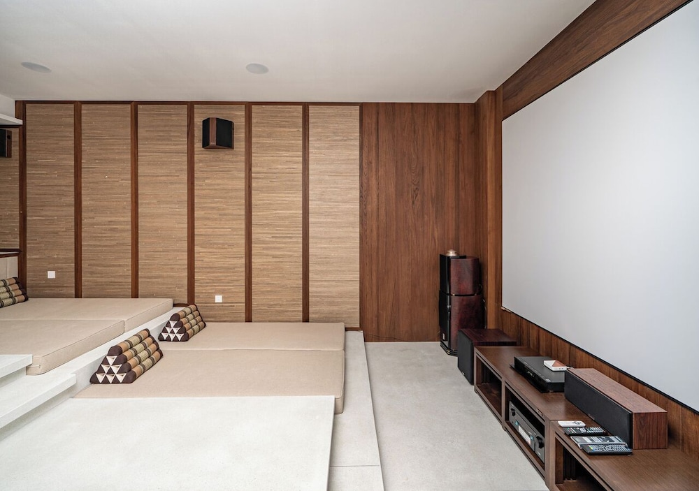 Cape Azure Resort Samui by Thalsea