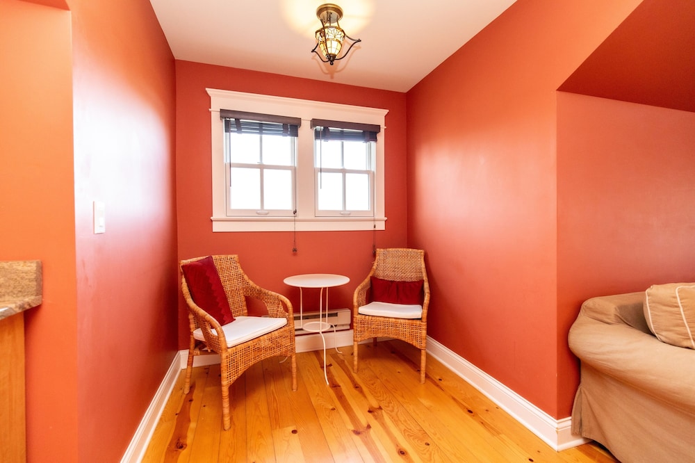 Furness Mansion - Property Image 17