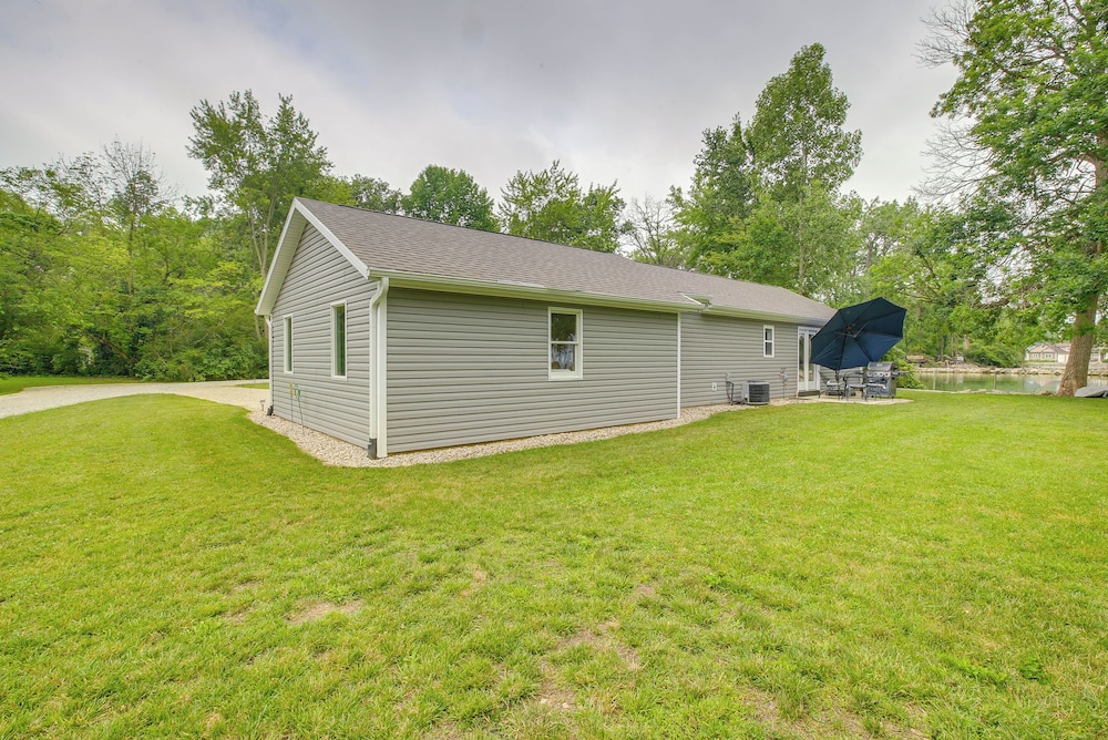 Grand Lake Getaway w/ Boat Dock in St Marys!