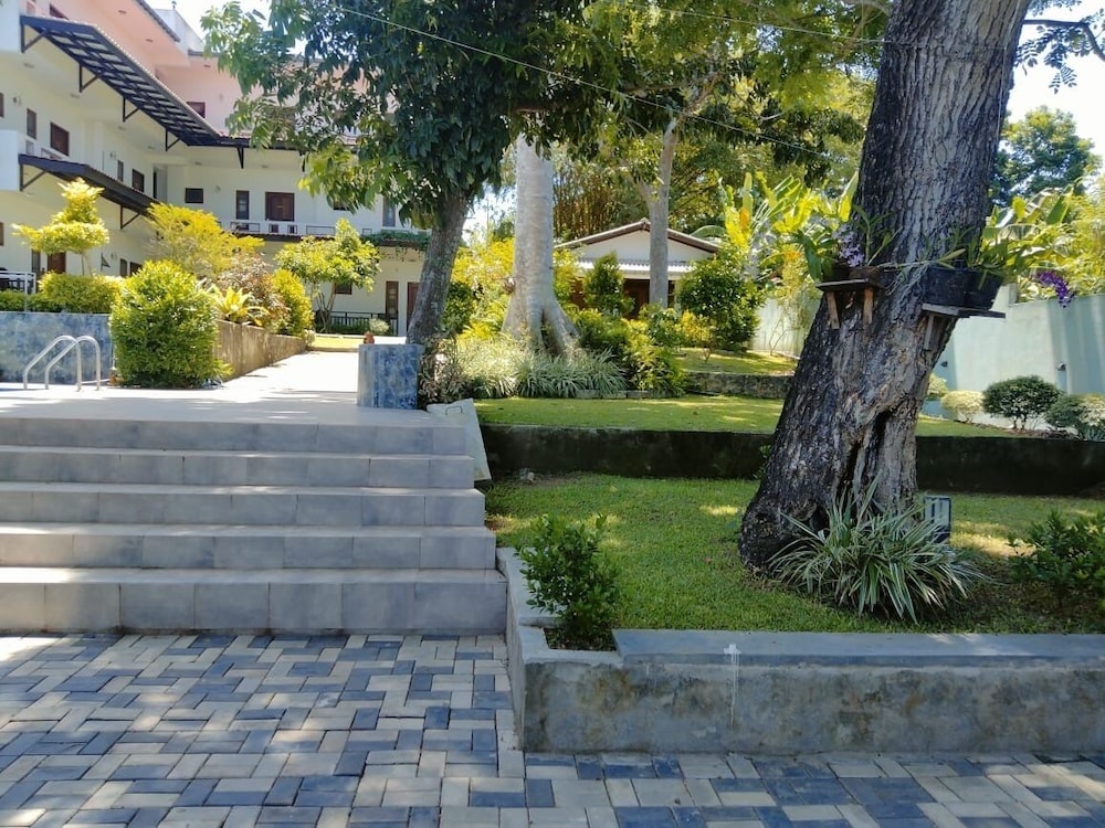 Photo 30