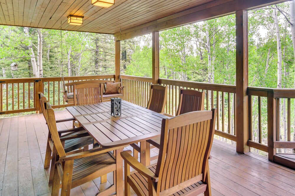 Private 5 Acres w/ Mtn Views: Park County Cabin!