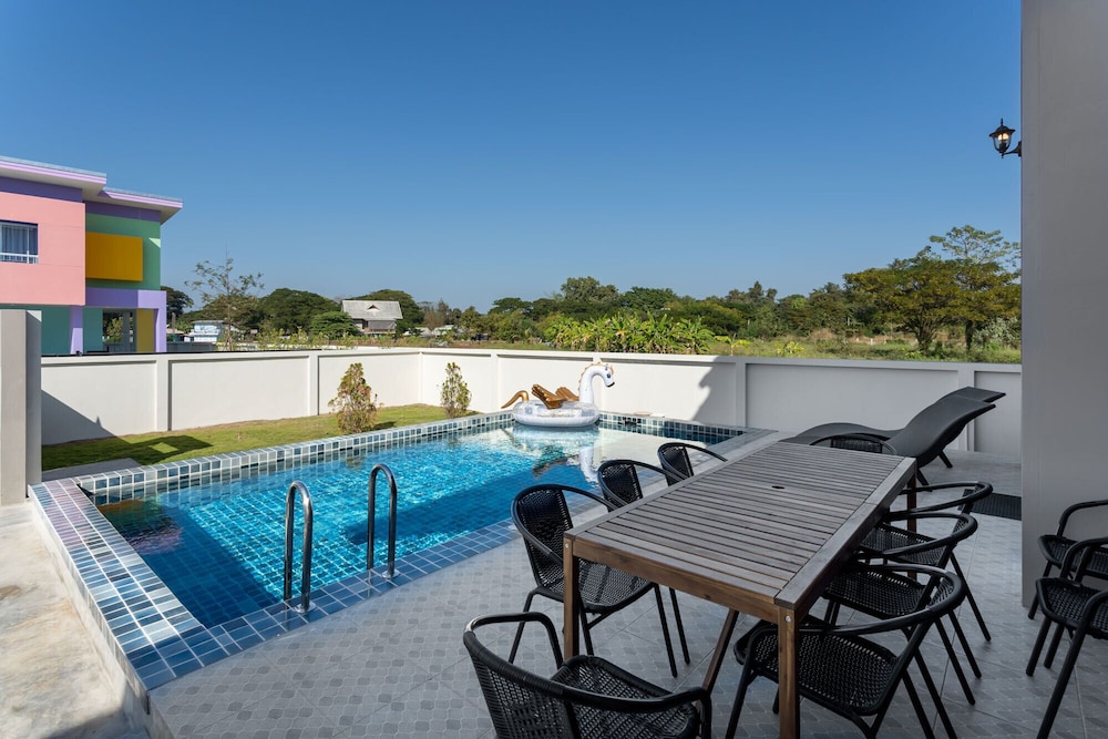 Kanna Pool Villa