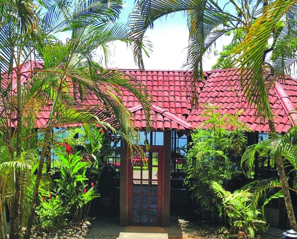 Casa Corcovado Jungle Lodge