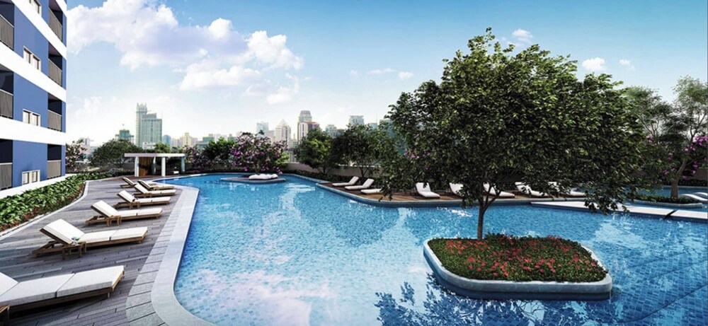 Entire Place in Central Makati