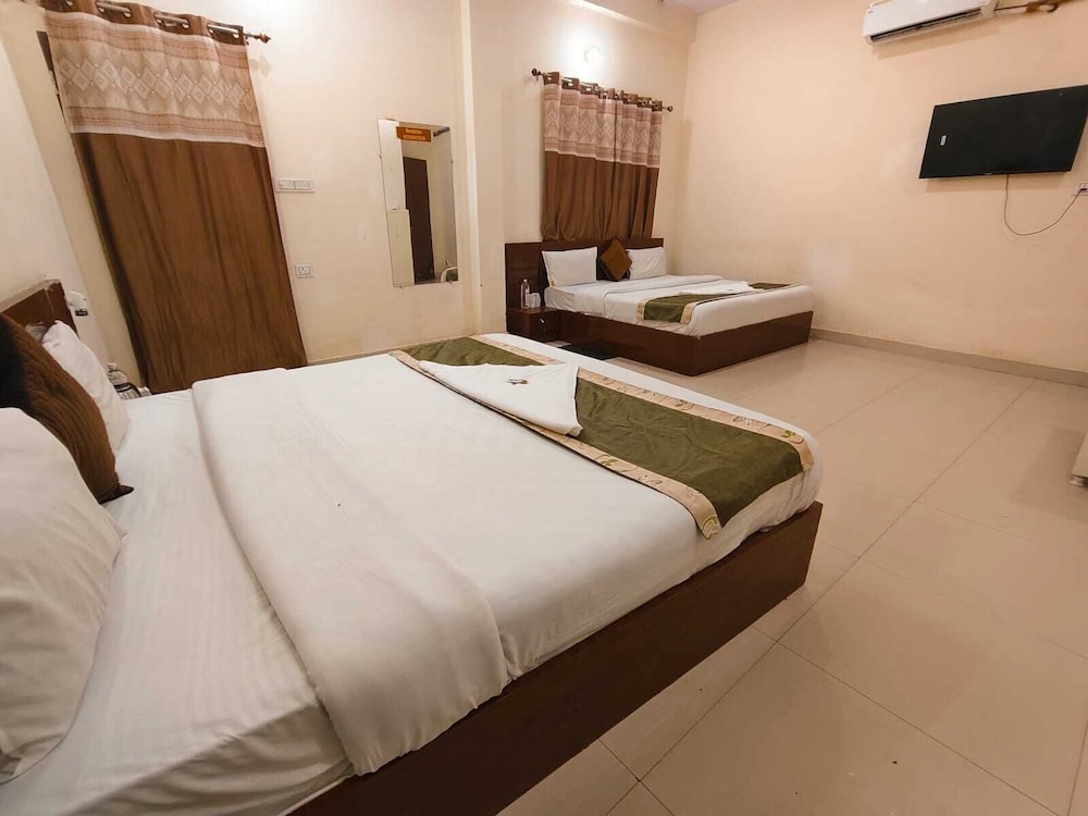 Radhe Shyam Resort By HRG Vrindavan