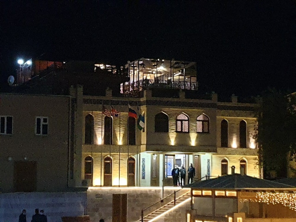 terrace suzangaron