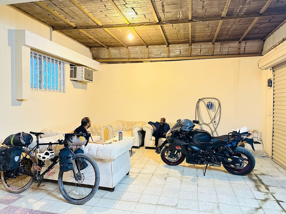 Su Casa Hostel